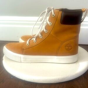 Timberland Leather Lace-Up Skyla Bay Sneaker Boots